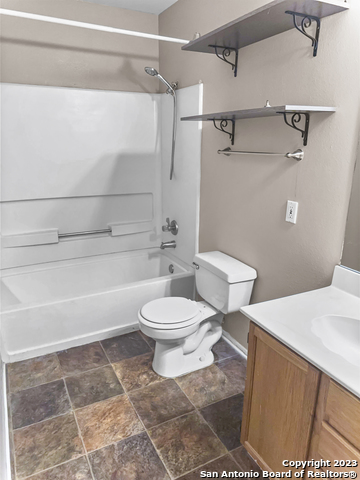 Image 11 of 12 For 3712 Whitefield Square