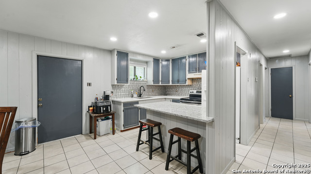 Image 12 of 29 For 937 Elsik  