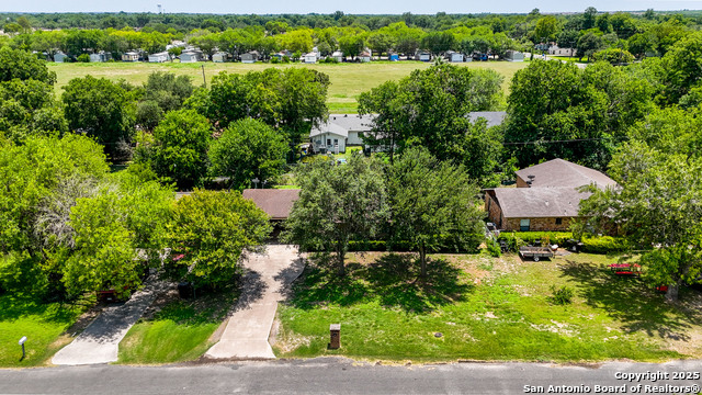 Image 26 of 29 For 937 Elsik  