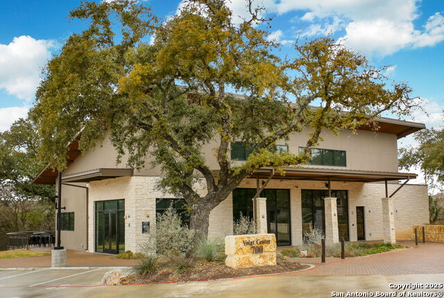 Image 43 of 50 For 109 Trailcrest