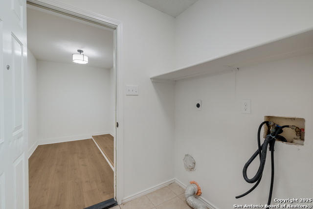 Image 15 of 16 For 4204 Golden Spice Dr