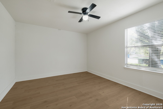 Image 8 of 16 For 4204 Golden Spice Dr