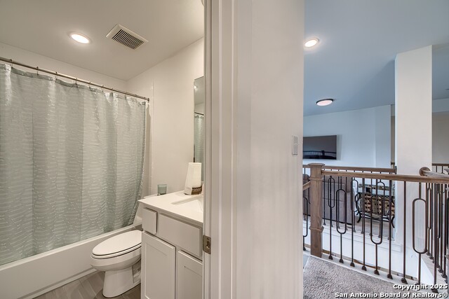 Image 31 of 32 For 501 Huntwick Drive