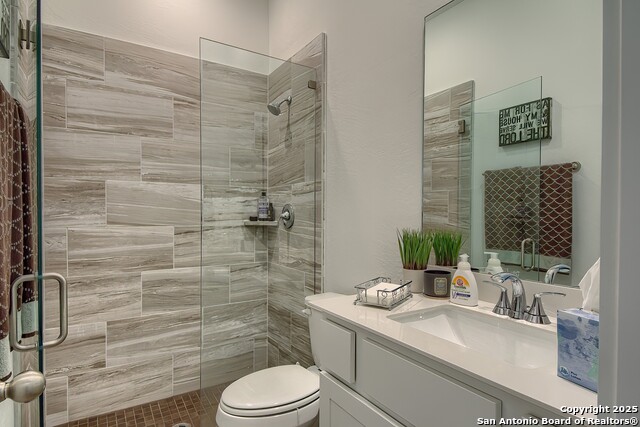 Image 7 of 32 For 501 Huntwick Drive