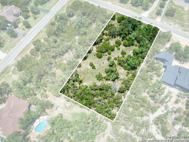 Listing photo id 11 for 114 Oyster  