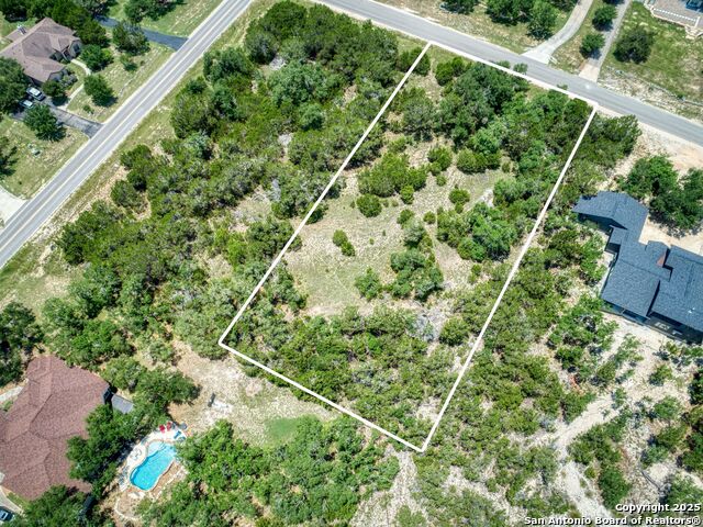 Listing photo id 3 for 114 Oyster  