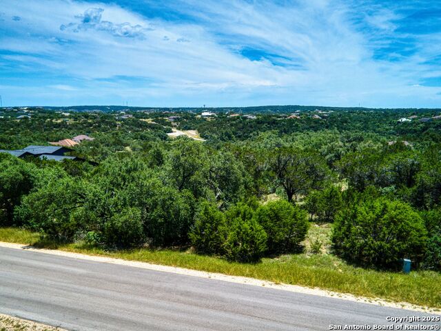 Listing photo id 4 for 114 Oyster  