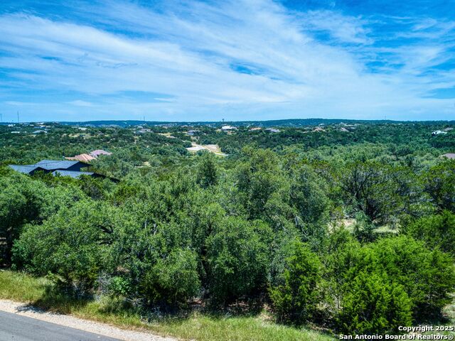 Listing photo id 5 for 114 Oyster  