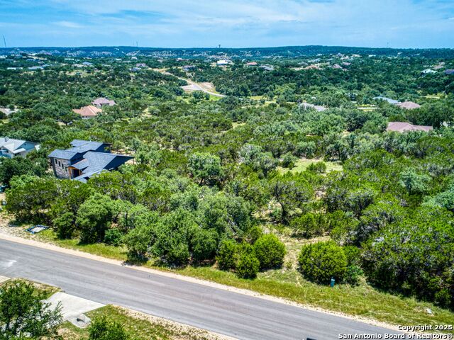 Listing photo id 6 for 114 Oyster  