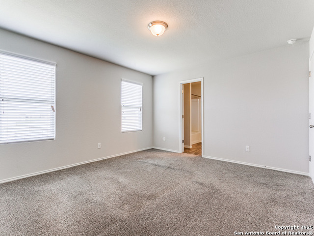 Listing photo id 10 for 9410 Sandy Ridge