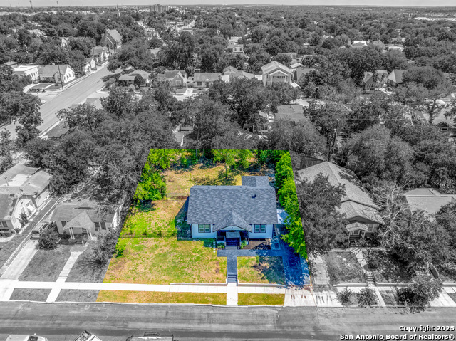 Listing photo id 26 for 634 Bailey Ave