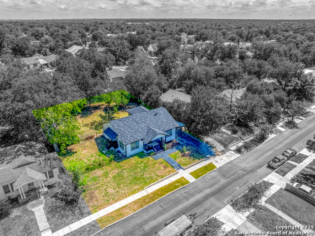 Listing photo id 27 for 634 Bailey Ave