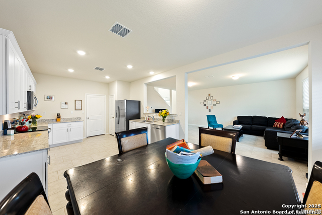 Image 11 of 36 For 10623 Rayburn