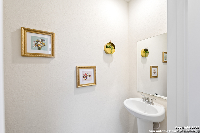 Image 12 of 36 For 10623 Rayburn