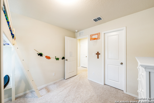 Image 17 of 36 For 10623 Rayburn