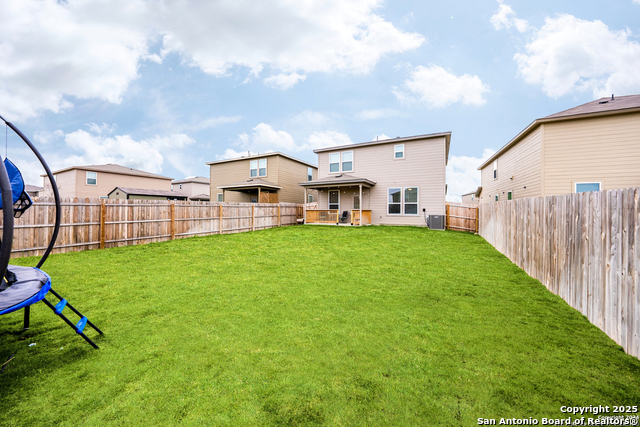 Image 29 of 36 For 10623 Rayburn