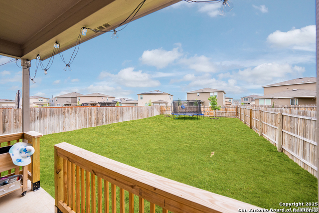 Image 32 of 36 For 10623 Rayburn