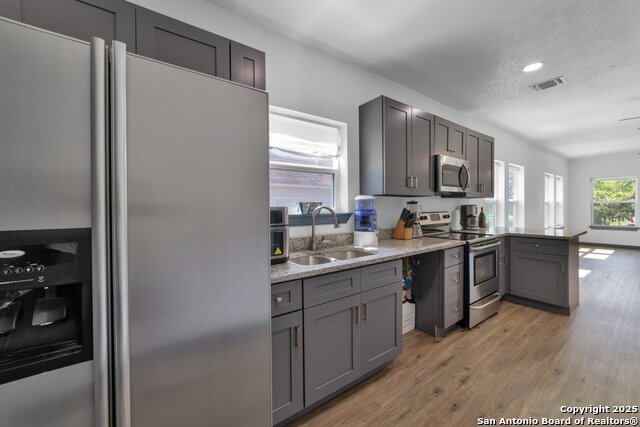 Image 9 of 24 For 1410 Hicks Avenue
