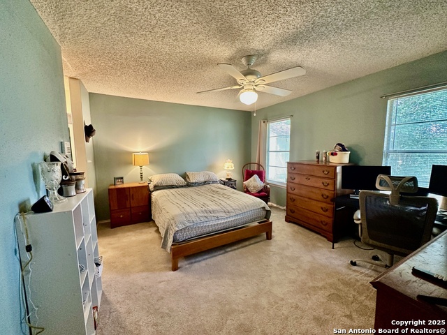 Image 5 of 11 For 5619 Wood Walk St