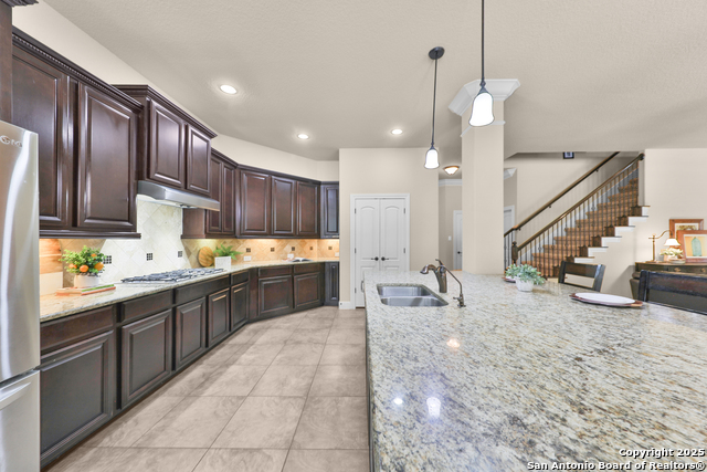 Image 18 of 47 For 10518 Springcroft Ct