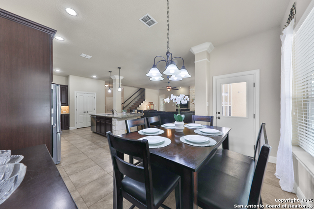 Image 21 of 47 For 10518 Springcroft Ct