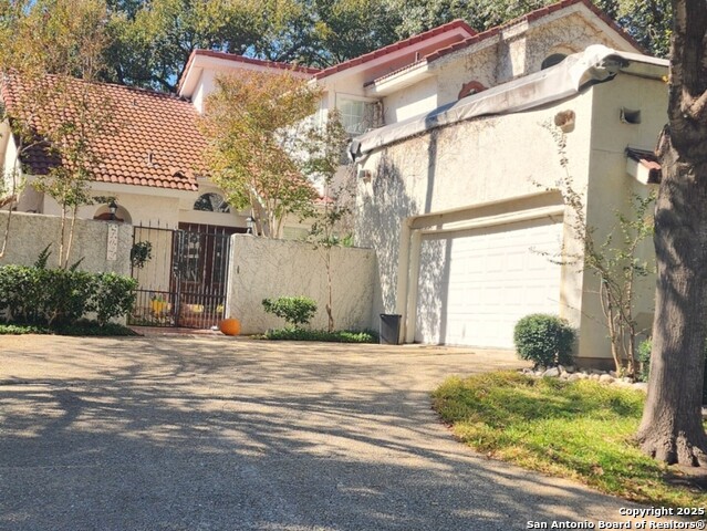 Details for 1022 River Glen W, San Antonio, TX 78216