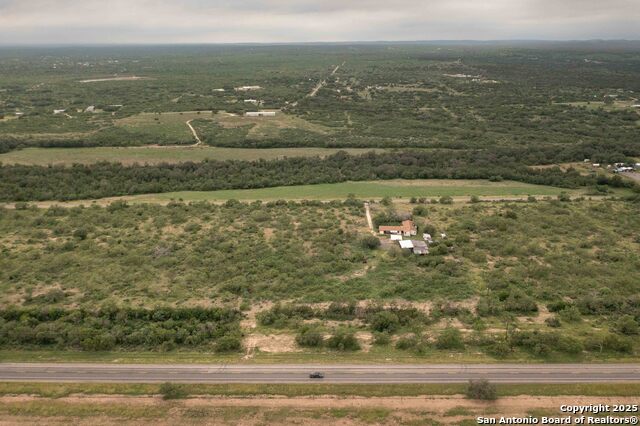 Listing photo id 9 for 486 County Road 429