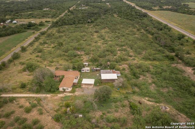 Listing photo id 10 for 486 County Road 429