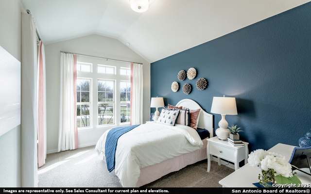 Listing photo id 12 for 162 Ednie Ln