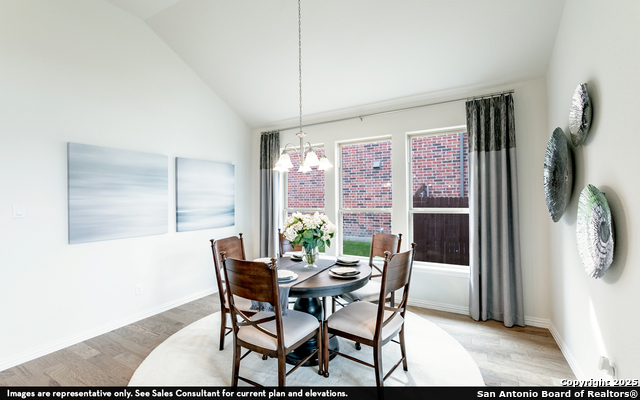 Listing photo id 7 for 162 Ednie Ln