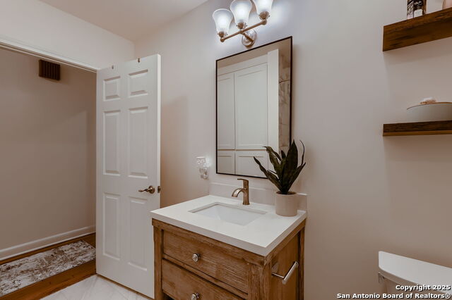 Listing photo id 21 for 325 Canterbury Hill