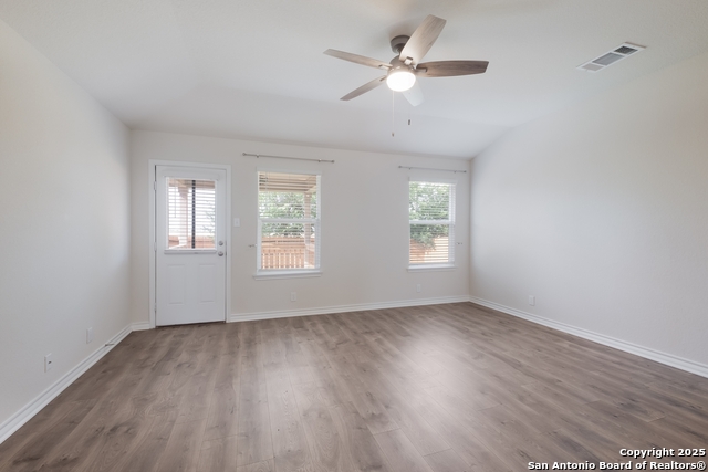 Image 11 of 46 For 13506 Whisper Bend