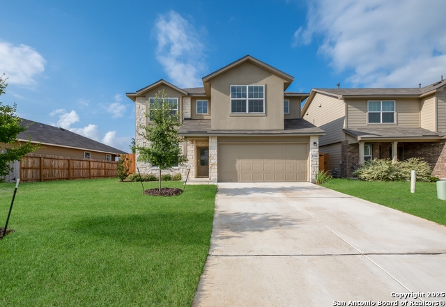 Image 2 of 46 For 13506 Whisper Bend
