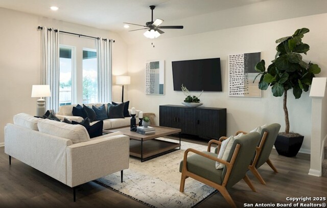 Image 3 of 11 For 14426 Daphne Bend