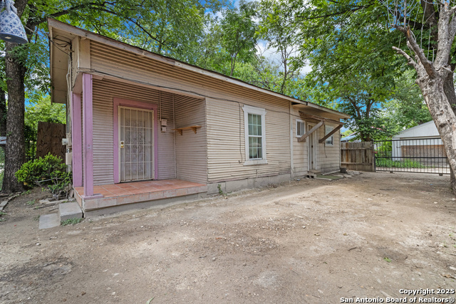 Details for 115 English Way, San Antonio, TX 78207