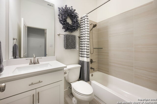 Image 23 of 38 For 1159 Cadogan Squire