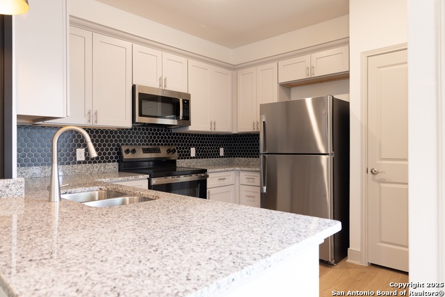 Image 4 of 38 For 7552 Briarwood