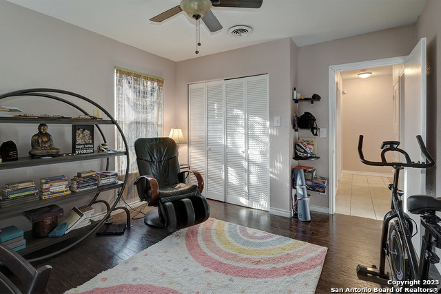 Image 22 of 28 For 402 Hermine Blvd