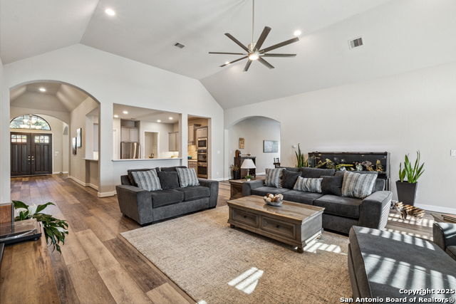 Image 2 of 50 For 28759 Balcones Creek