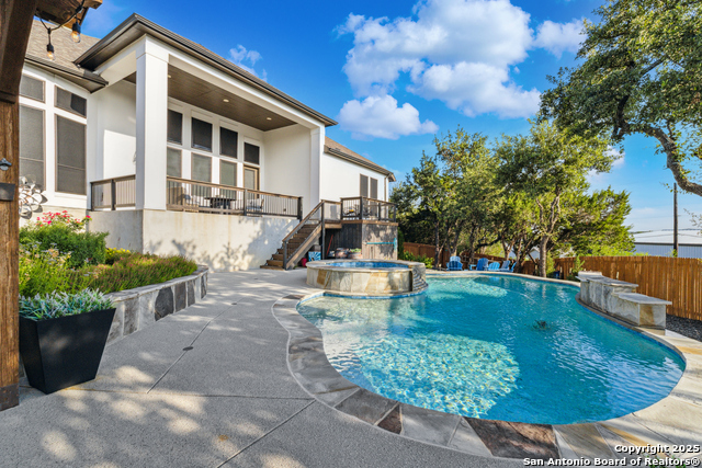 Image 42 of 50 For 28759 Balcones Creek