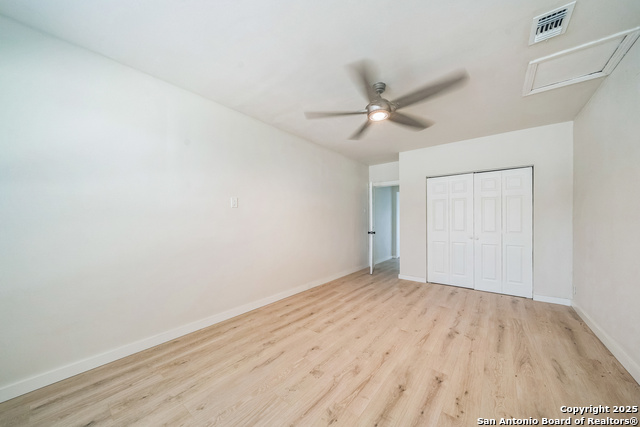 Image 11 of 18 For 503 Pickwell Dr