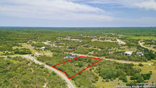 Listing photo id 8 for 1712 Demi John Bend Rd