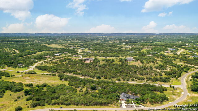 Listing photo id 9 for 1712 Demi John Bend Rd