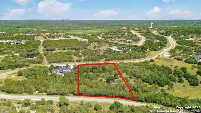 Listing photo id 11 for 1712 Demi John Bend Rd