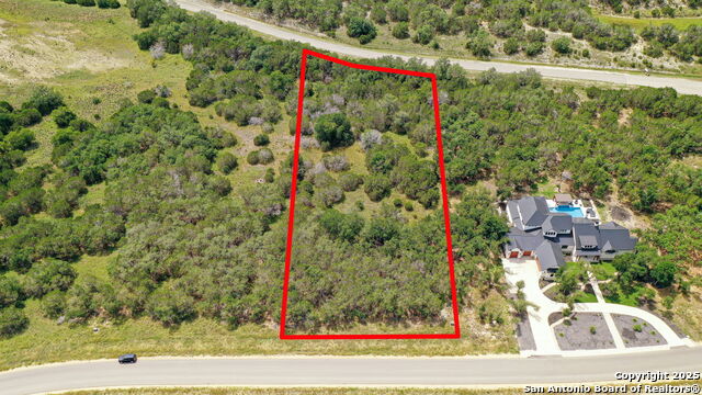 Listing photo id 4 for 1712 Demi John Bend Rd