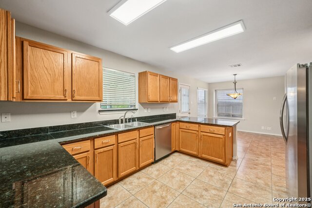 Image 12 of 35 For 422 Granite Bay