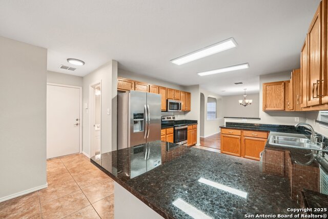 Image 13 of 35 For 422 Granite Bay