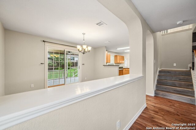 Image 15 of 35 For 422 Granite Bay