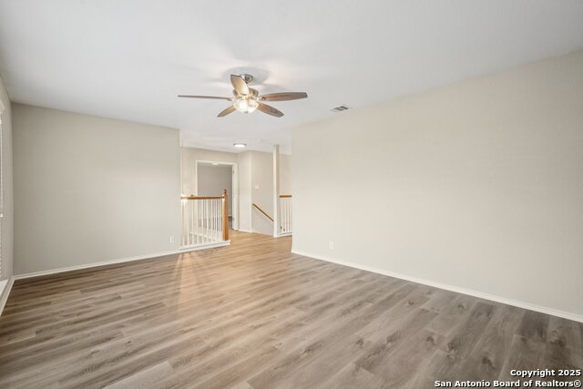 Image 18 of 35 For 422 Granite Bay