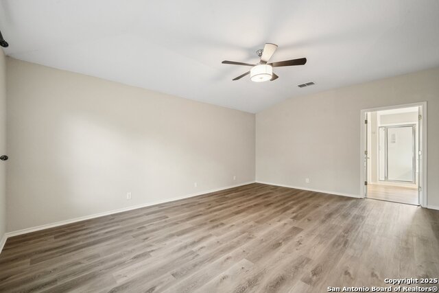 Image 19 of 35 For 422 Granite Bay